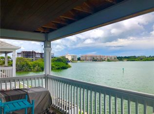 5271 Beach Dr SE APT C, Saint Petersburg, FL 33705