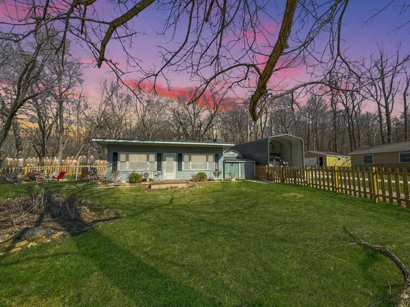 734 N Ramp Dr, Greencastle, IN 46135