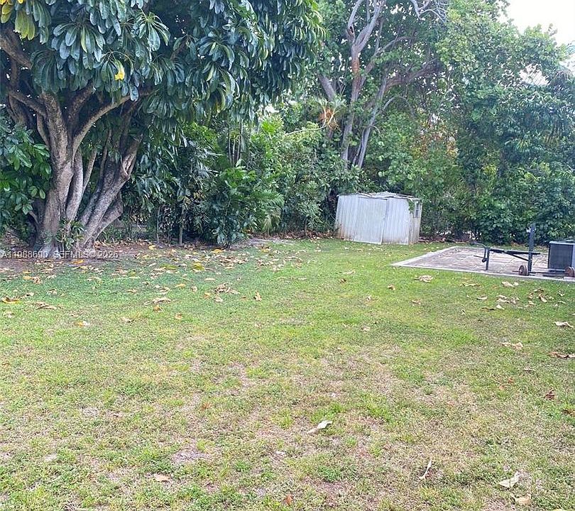 1st image of 740 NE 179th Ter