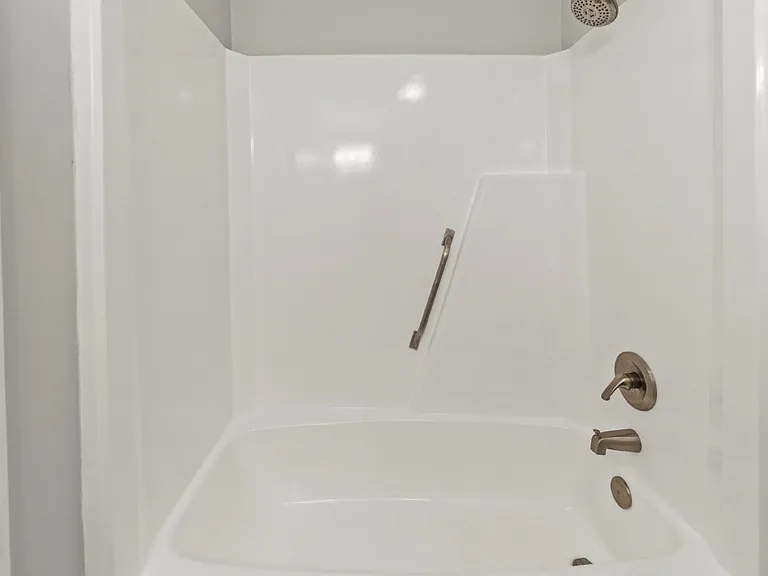 3921 Bamburgh Ln — Photo 17