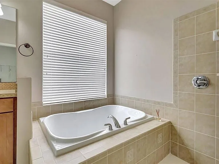 8209 Water Tower Dr — Photo 9
