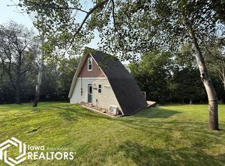 1355 Wilson Ave, Brooklyn, IA 52211