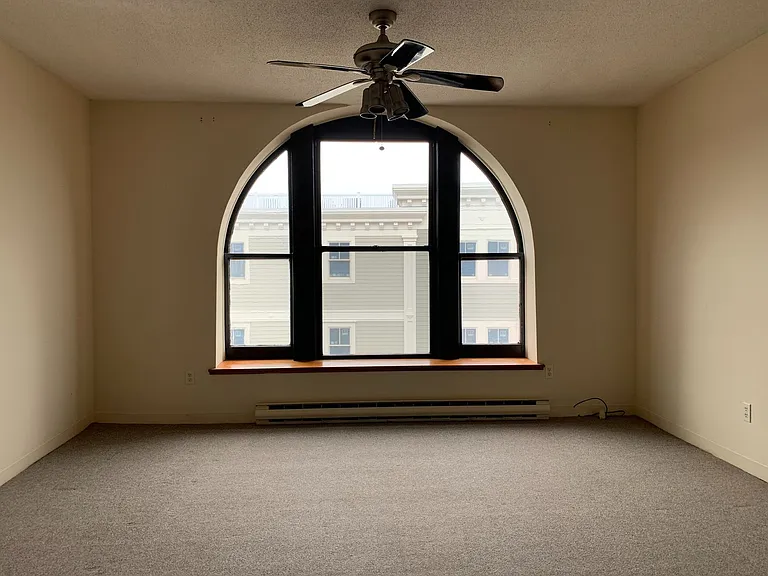 75 Steamboat Wharf — Photo 1