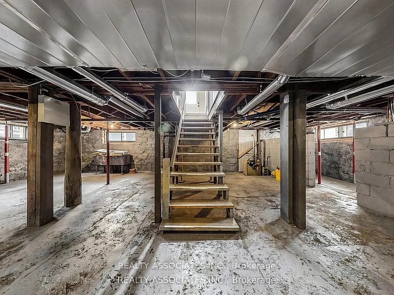 6058 Culp St — Photo 38