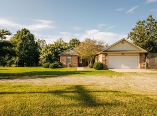 8306 Sagebrush Cir, Bauxite, AR 72011