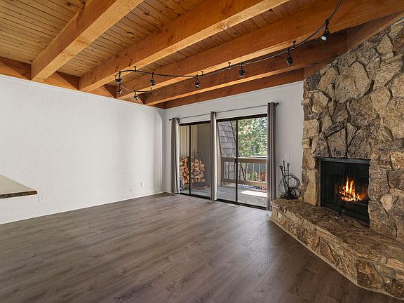 5th image of 861 Southwood Blvd #30