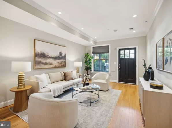 2249 12th St NW, Washington, DC 20009