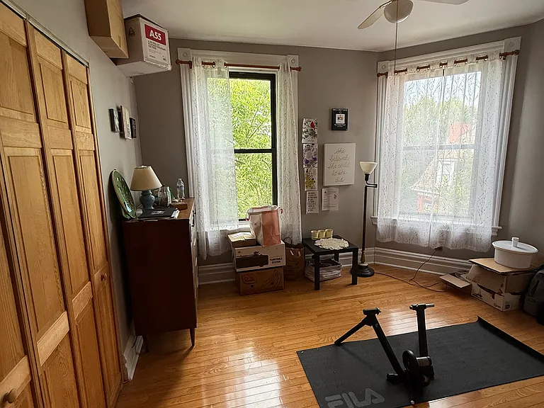 121 Grandview Ave #12 — Photo 9