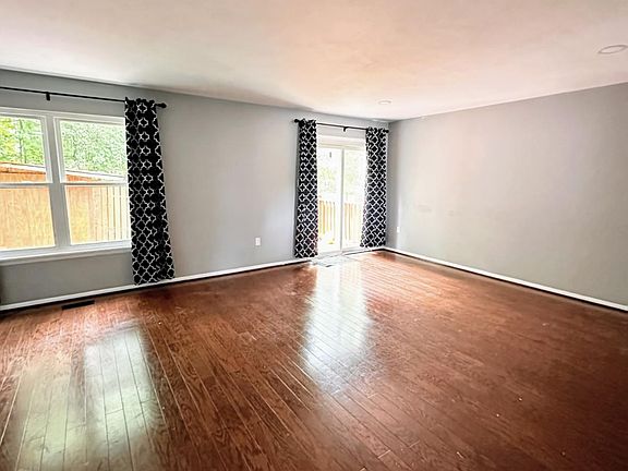 Open space concept living room + dining space