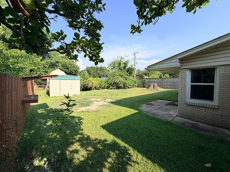 1616 Quin St — Photo 10