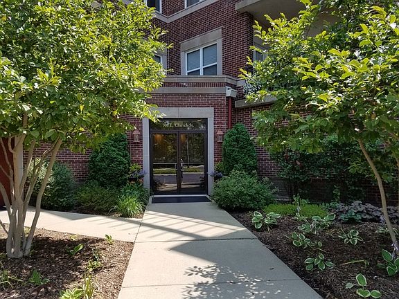 3rd image of 310 E Church St Unit 102