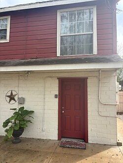 1st image of 1208 N Sylvania Ave #1