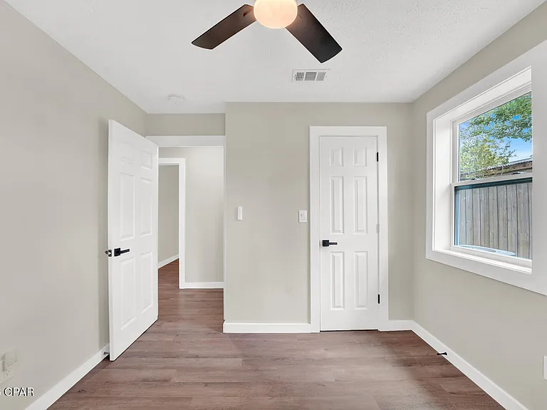 1408 Wilmont Ave — Photo 25
