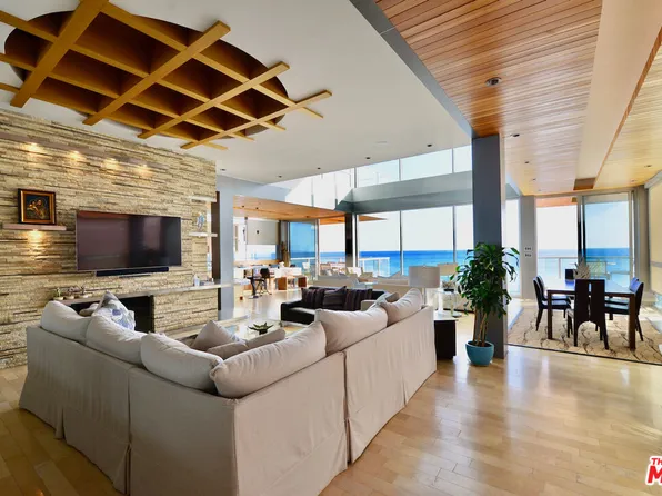 24826 Malibu Rd, Malibu, CA 90265