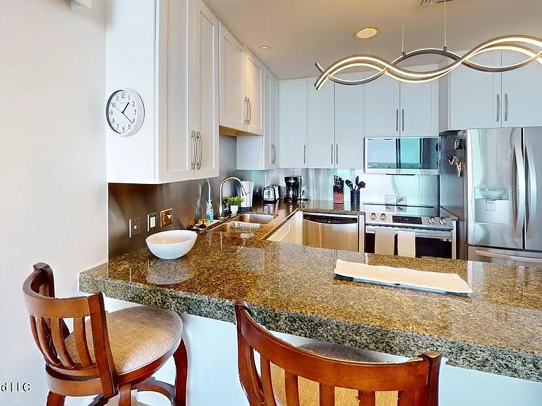 2060 Beach Blvd #1407 — Photo 9