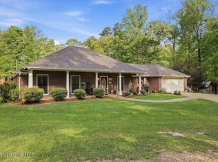 174 S Eagle Ridge Dr, Florence, MS 39073