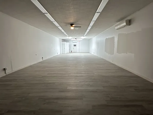 1902-1904 Acushnet Ave #1902, New Bedford, MA 02746