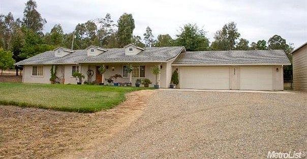 2nd image of 13864 Clay East Rd