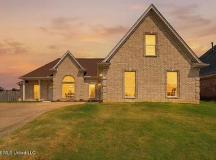 8402 Inverness Dr, Southaven, MS 38672