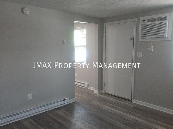 2nd image of 809 Westside Blvd NW APT A