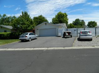 5483 Eastwood Dr, Klamath Falls, OR 97603
