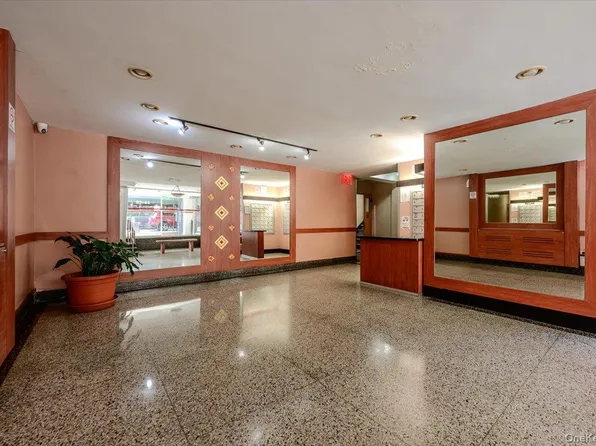 33-44 93rd Street #1-P, Jackson Heights, NY 11372