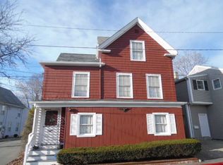 75 Roy St, Swampscott, MA 01907