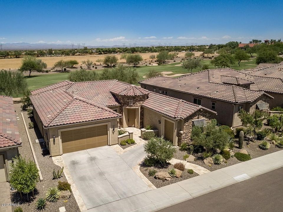 26740 W Sierra Pinta Dr.