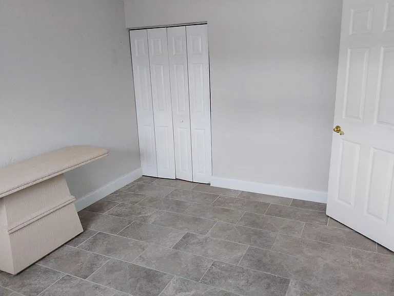 11 Ocean Breeze Cir — Photo 18