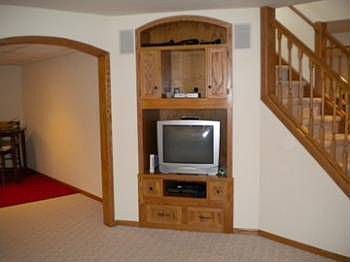 5th image of 912 Ash Cir