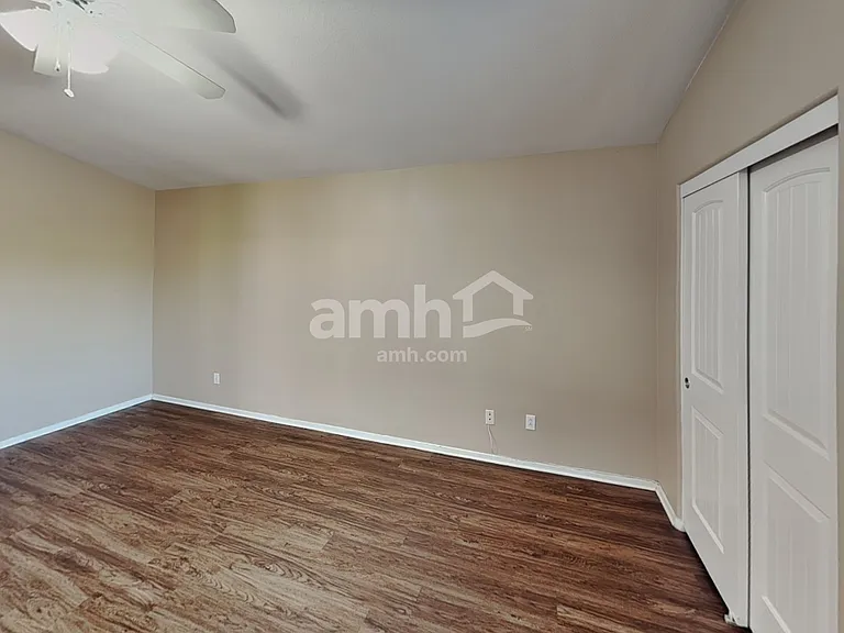 5516 Stelle Amore St — Photo 9