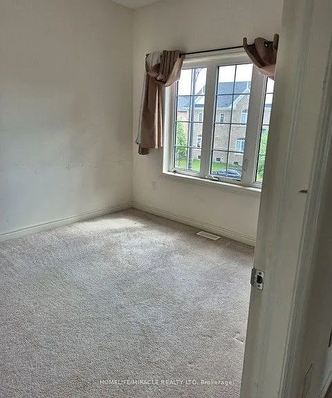 80 Truro Cir — Photo 13