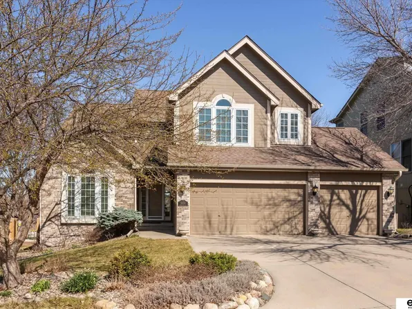 16310 Manderson St, Omaha, NE 68116