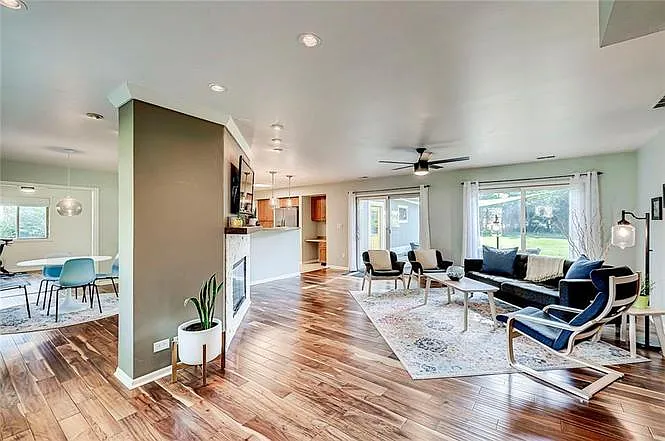 11050 Willowmere Dr — Photo 4