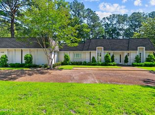 4290 Quail Run Rd, Jackson, MS 39211