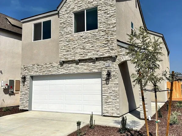 2160 Amarone Ave, Tulare, CA 93274
