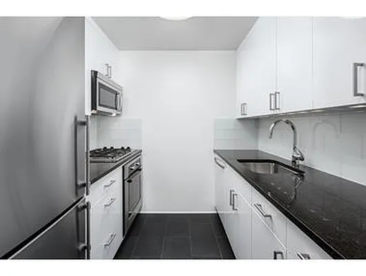 Rented by Douglas Elliman | media 18