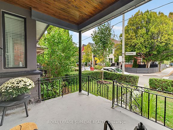 4th image of 626 Manning Ave