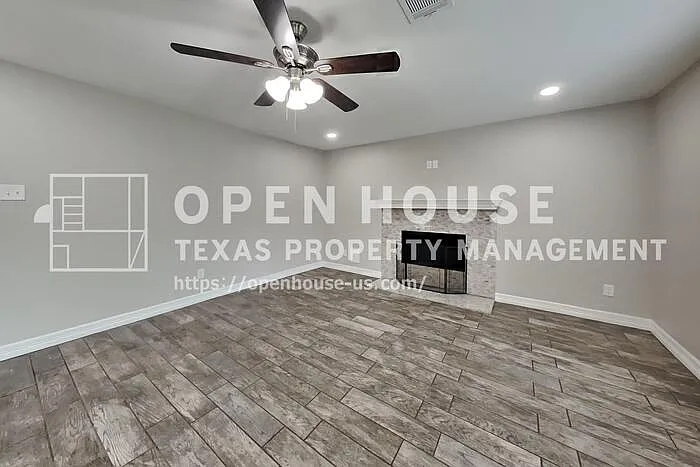 2603 Hidden Garden Dr — Photo 4