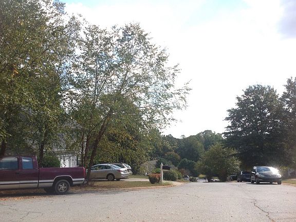 5th image of 1474 Trevor Ln