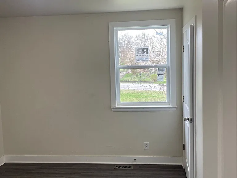 7104 White Oak Dr — Photo 7