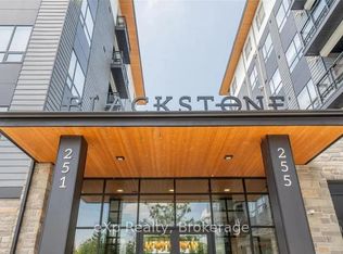 255 Northfield Dr E #513, Waterloo, ON N2K 0G5