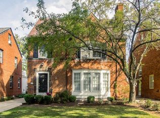 2407 Traymore Rd, University Hts, OH 44118