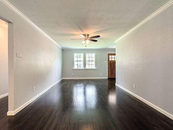 4th image of 8546 Montridge Dr