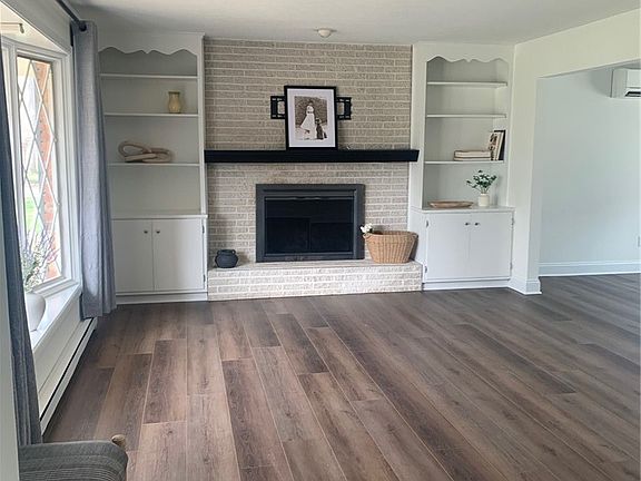 2nd image of 189 Parsons Dr