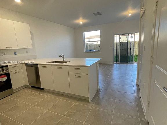 3rd image of 12225 NW 24th Pl
