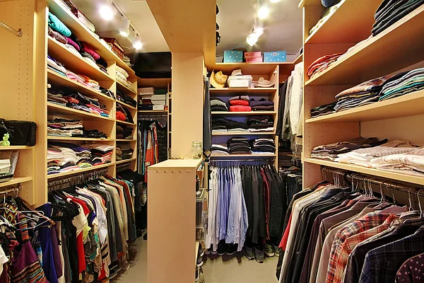 Sold by Corcoran | media 20