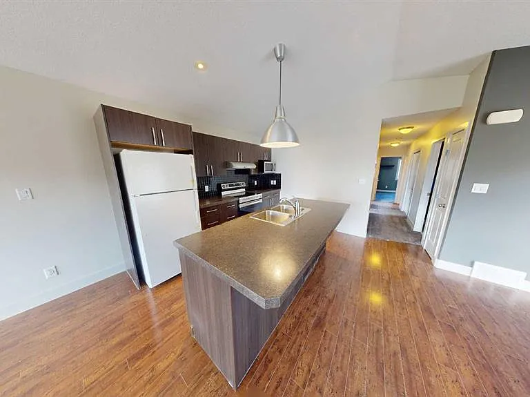 11234 75th Ave #B — Photo 4
