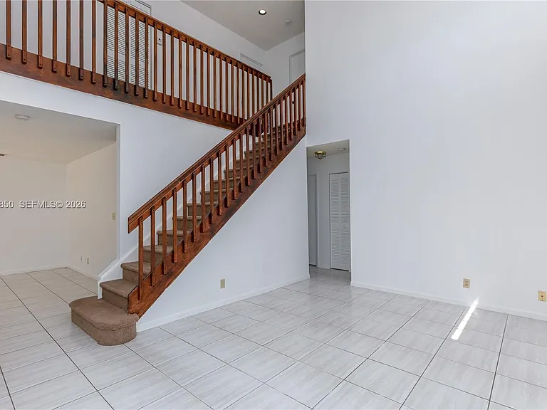 2592 W Saratoga Dr — Photo 7
