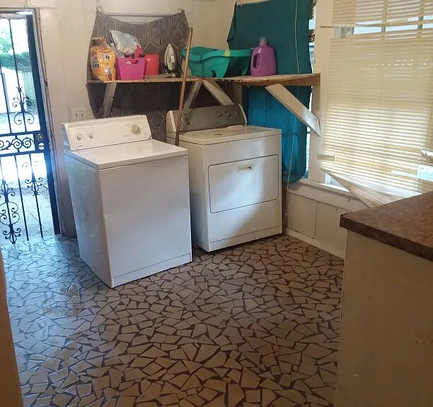 1006 S 2nd St — Photo 3